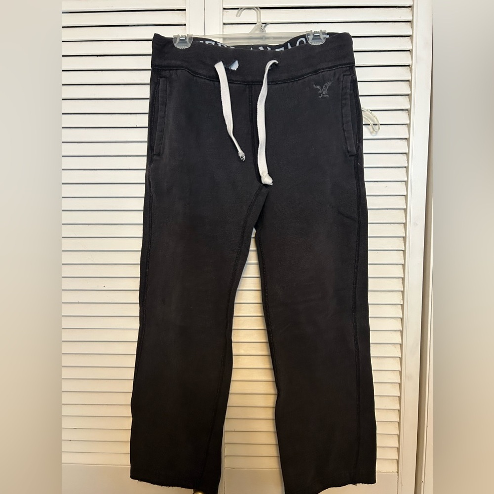 American Eagle youth sweatpants